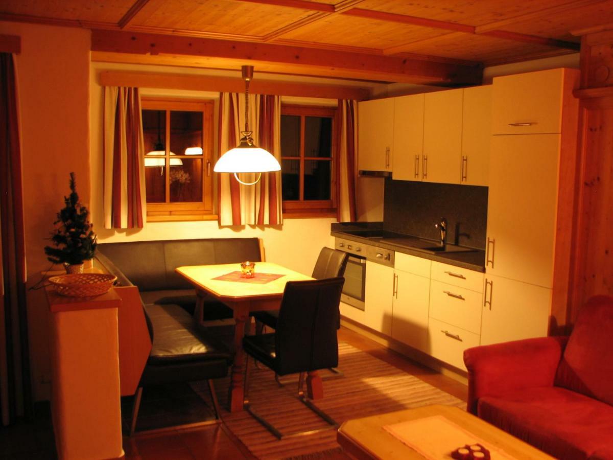 Appartement Lotte Familie Gruenberger Brixen im Thale Exterior photo